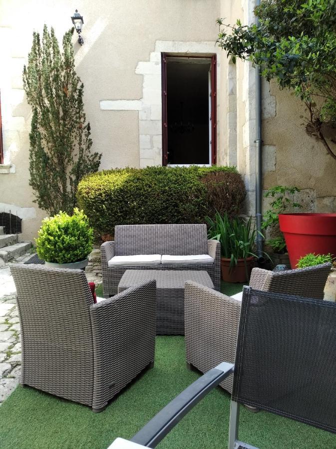 Aparthotel Le Logis De Saint Cyr Issoudun Exteriér fotografie