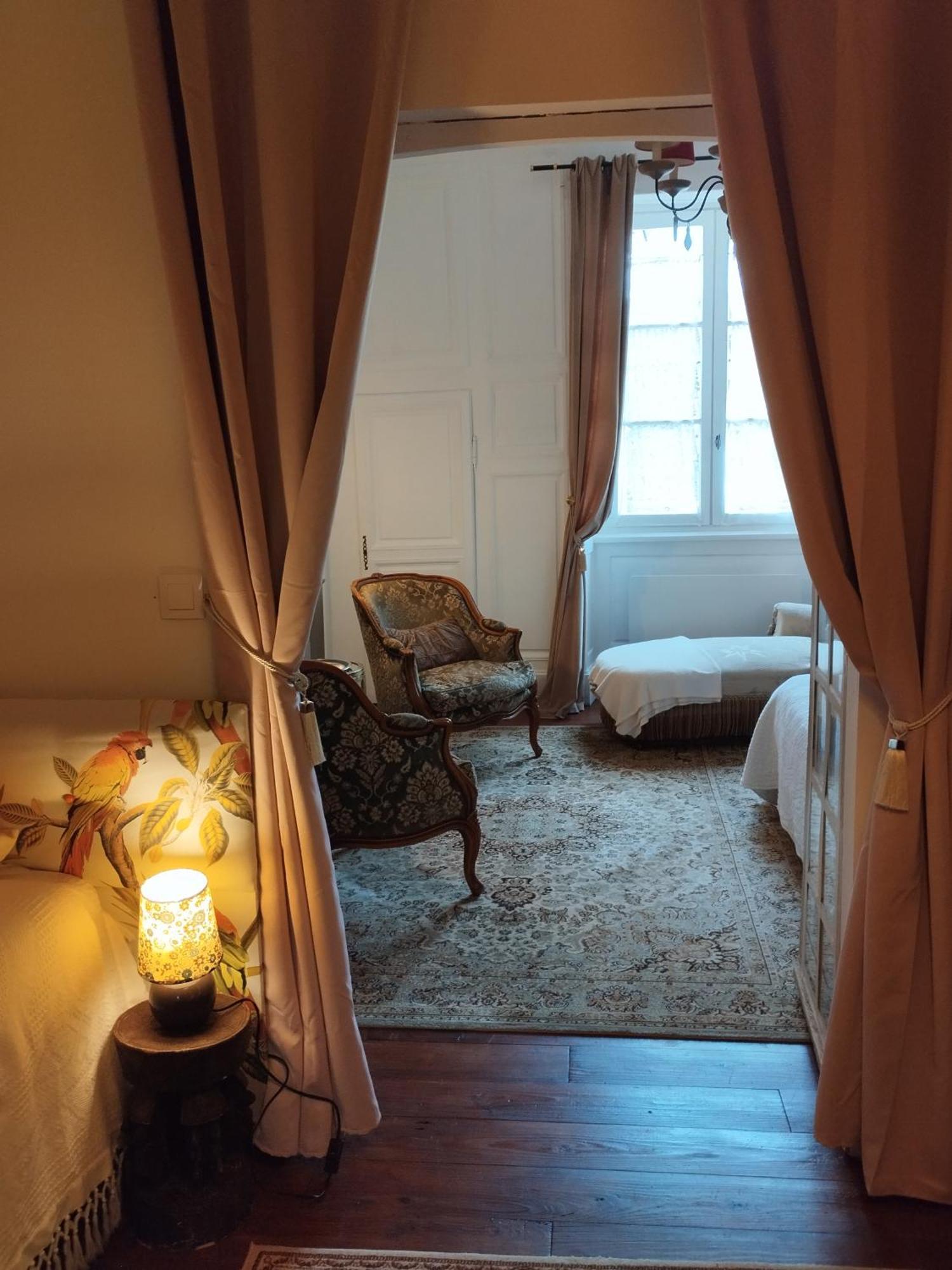 Aparthotel Le Logis De Saint Cyr Issoudun Exteriér fotografie